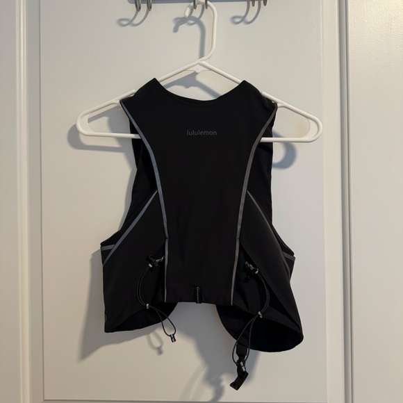 Lululemon Women's Running Vest XS - Picture 8 of 8